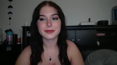 auroralightz1 online show from 09/20/25, 02:34