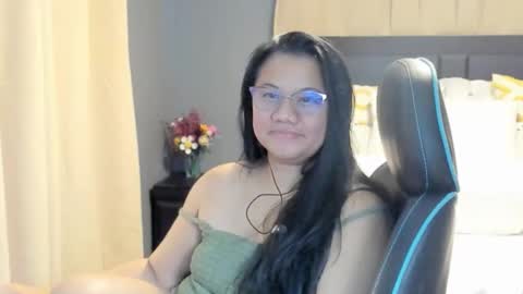 Snapshot of auroramaze88 chatting on 05/23/26, 12:38 Auroramaze88 online show from 05/23/26, 12:38