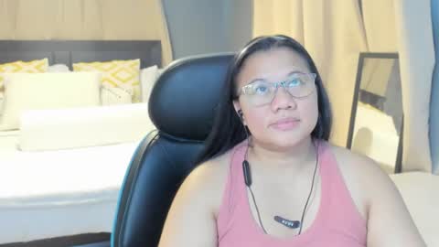 Snapshot of auroramaze88 chatting on 06/14/26, 05:59 Auroramaze88 online show from 06/14/26, 05:59