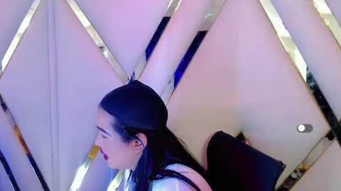 Aurora online show from 10/27/25, 06:23