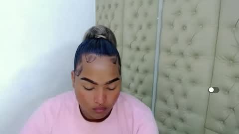 Aurora online show from 11/02/25, 06:10