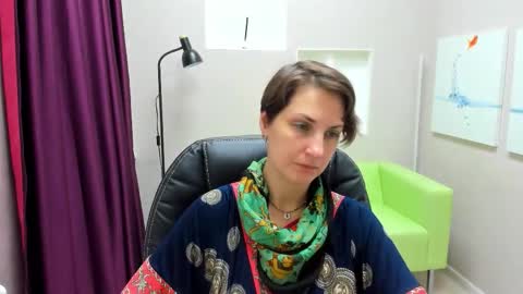 Snapshot of aurorascript chatting on 11/26/25, 03:13 Aurora online show from 11/26/25, 03:13