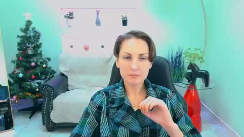Snapshot of aurorascript chatting on 12/03/25, 03:21 Aurora online show from 12/03/25, 03:21