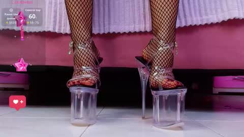 Aurora online show from 10/28/25, 01:36