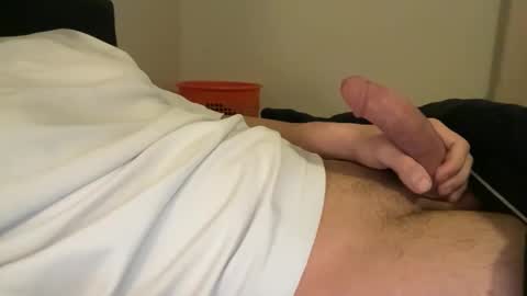 Snapshot of ausdude_95 chatting on 01/16/26, 09:35 ausdude_95 online show from 01/16/26, 09:35