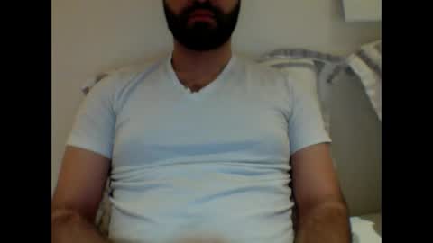 Snapshot of aussie099 chatting on 12/04/24, 09:40 aussie099 online show from 12/04/24, 09:40