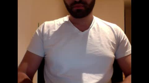 Snapshot of aussie099 chatting on 12/27/24, 10:23 aussie099 online show from 12/27/24, 10:23