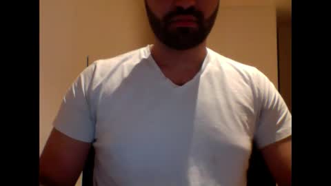 Snapshot of aussie099 chatting on 01/30/25, 11:01 aussie099 online show from 01/30/25, 11:01