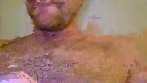 Snapshot of aussie_dadbod10 chatting on 12/15/25, 01:26 aussie_dadbod10 online show from 12/15/25, 01:26