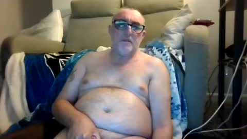 aussie_ozzie online show from 07/06/26, 03:03