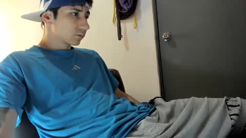 Snapshot of austin1119a chatting on 11/11/25, 05:35 austin1119a online show from 11/11/25, 05:35