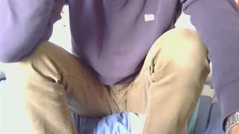 Snapshot of austin24100 chatting on 11/20/25, 11:43 Austin online show from 11/20/25, 11:43