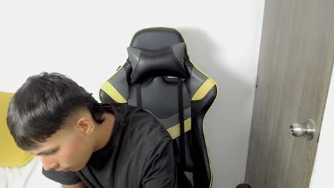 AUSTIN online show from 09/13/25, 08:52