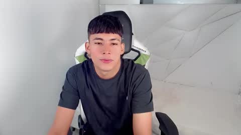 AUSTIN online show from 09/28/25, 02:22