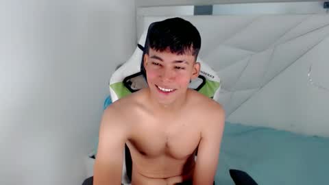 AUSTIN online show from 10/21/25, 01:45