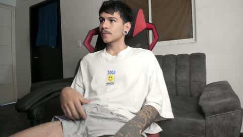 Austin online show from 01/21/25, 09:04