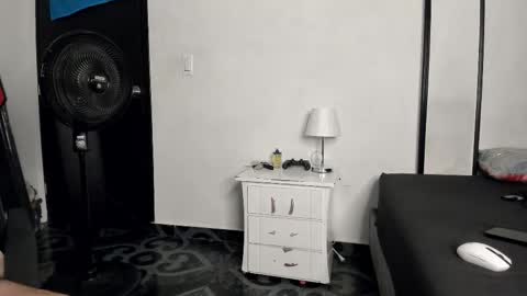 Austin online show from 02/11/25, 09:14