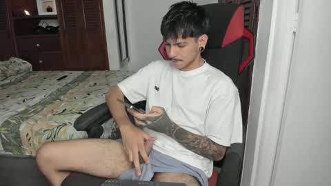 Austin online show from 10/16/25, 08:43