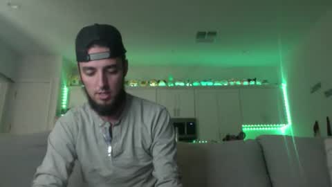 Snapshot of austincutieyes chatting on 09/19/25, 05:24 AudiEna online show from 09/19/25, 05:24