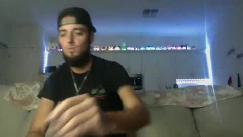 Snapshot of austincutieyes chatting on 09/20/25, 10:55 AudiEna online show from 09/20/25, 10:55