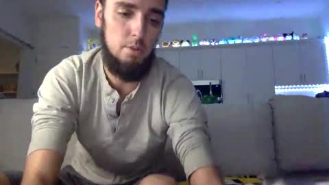 Snapshot of austincutieyes chatting on 10/06/25, 10:40 AudiEna online show from 10/06/25, 10:40