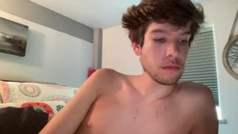 Snapshot of austinshy chatting on 06/18/26, 09:41 AustinShy online show from 06/18/26, 09:41