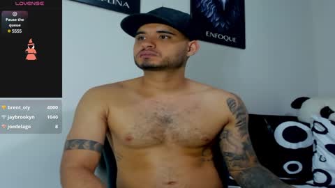 AustinTorres  online show from 01/29/25, 05:40