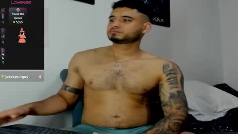 AustinTorres  online show from 02/22/25, 06:39