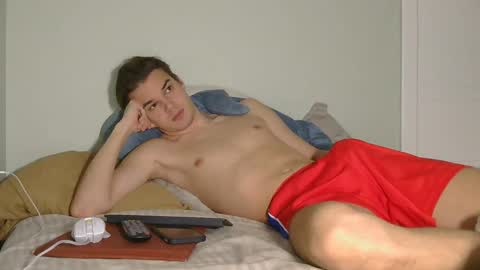 Snapshot of auston_r1ch chatting on 12/18/24, 02:06 Auston 3 online show from 12/18/24, 02:06