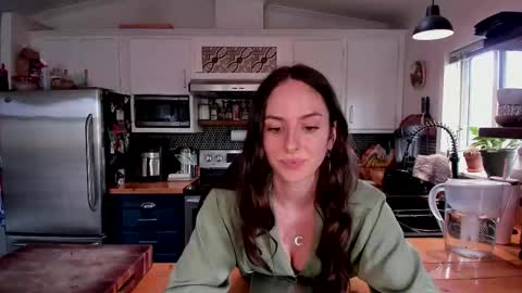 Snapshot of autumnknightly chatting on 03/05/25, 08:32 Autumn Knightly online show from 03/05/25, 08:32