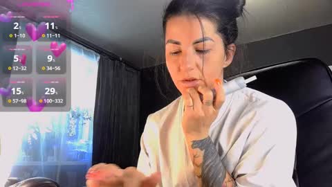 Snapshot of ava__doll chatting on 02/27/25, 11:20 Ava online show from 02/27/25, 11:20