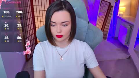 Snapshot of ava_blushy chatting on 11/13/25, 02:27 Ava online show from 11/13/25, 02:27