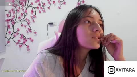              online show from 05/06/26, 03:02