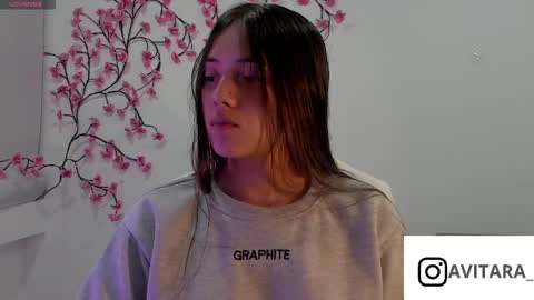              online show from 06/03/26, 12:46