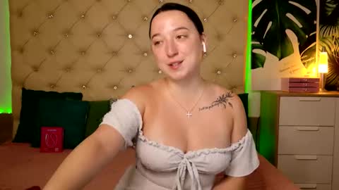 Snapshot of ava_maax chatting on 06/09/26, 04:46 Ava online show from 06/09/26, 04:46