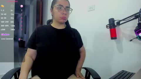 Snapshot of ava_muse chatting on 10/28/25, 06:21 ava muse online show from 10/28/25, 06:21