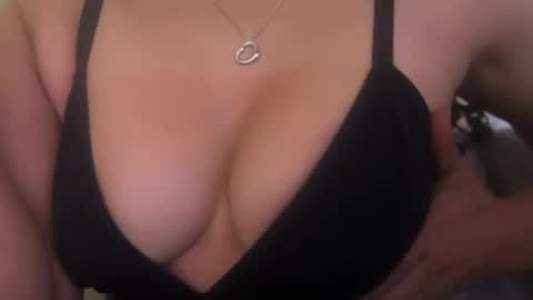 Ava Bareall online show from 08/04/26, 06:43