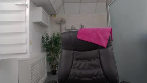    online show from 05/22/26, 04:19