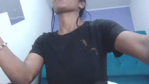 avalericherrycm101 online show from 10/13/25, 04:12