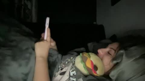 Snapshot of avamonroexo chatting on 12/05/24, 01:25 Ava Monroe online show from 12/05/24, 01:25