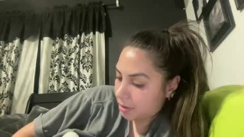 Snapshot of avamonroexo chatting on 06/17/26, 04:26 Ava Monroe online show from 06/17/26, 04:26