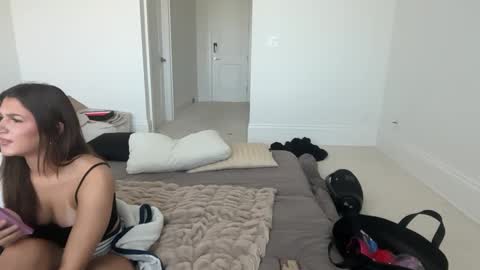 avaowenss online show from 09/24/25, 07:39