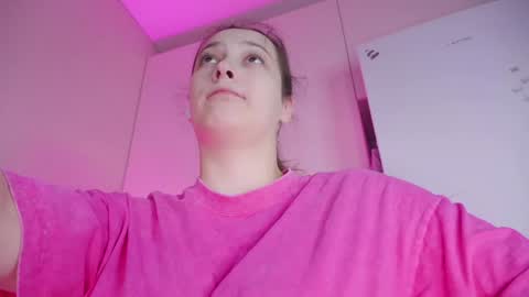 Kate  online show from 11/11/25, 11:21