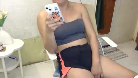 Rhian online show from 11/25/25, 05:51