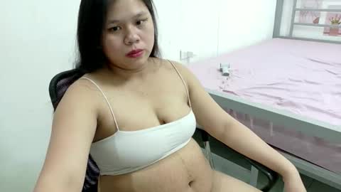 avery_7 online show from 04/02/26, 11:52