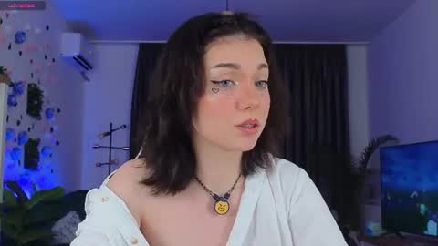 AveryWillow online show from 07/28/26, 11:15