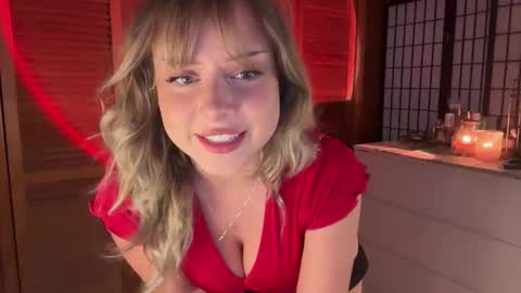 Snapshot of averyyy333 chatting on 10/23/25, 09:46 Avery online show from 10/23/25, 09:46