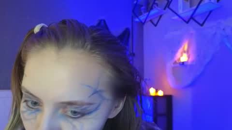 Snapshot of avgustina_love chatting on 10/24/25, 09:49 avgustina_love online show from 10/24/25, 09:49