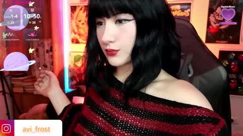 Saraaaa independent model 3 online show from 02/11/25, 07:33