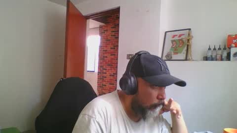 Dark r0k3r online show from 12/03/25, 03:32